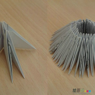 折纸大全：折纸三角插天鹅