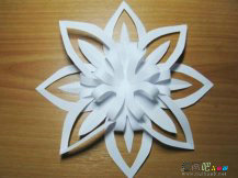 剪纸图案大全：唯美3D雪花剪纸