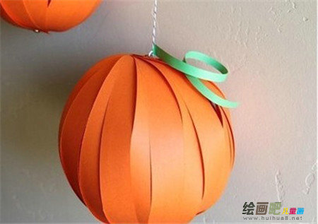 灯笼制作方法：南瓜灯纸灯笼