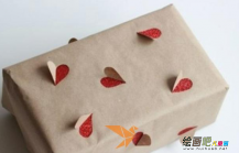 折纸大全：圣诞节纸艺爱心装饰包装纸设计教程