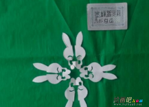 剪纸图案大全：长耳朵的兔兔