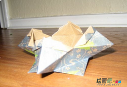 折纸大全：花哨的盒子