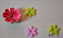 折纸大全：折纸花大全简单的图解之动人的樱花