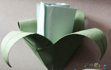 折纸大全：玫瑰花叶子的折纸方法步骤