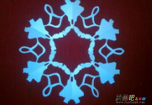 剪纸图案大全：创意窗花的剪纸教程步骤