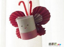 废物利用手工制作：卫生纸筒手工制作可爱的蝴蝶挂件