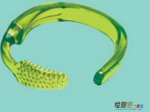 废物利用手工制作：废旧牙刷DIY的个性手镯