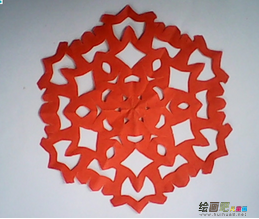 剪纸图案大全：漂亮窗花怎么剪