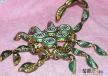 废物利用手工制作：酒瓶盖做的工艺品