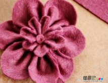 布艺手工制作：手工布花的制作方法