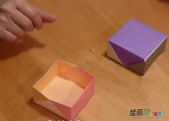 折纸大全：简单方形纸盒折叠图解
