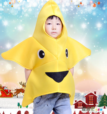 幼儿环保时装秀图片：环保服装