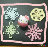剪纸图案大全：漂亮的小雪花剪纸步骤图