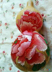 废物利用手工制作：漂亮的DIY手绘葫芦画摆件