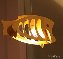 灯笼制作方法：小鱼灯笼手工制作方法图解