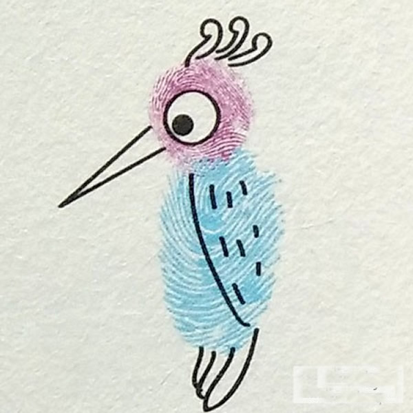 啄木鸟指印画画法步骤 小班美术手指印画/手指画图片